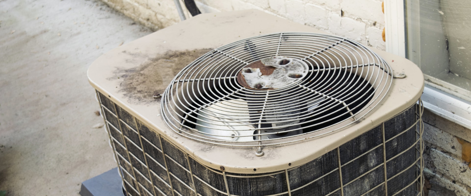 Is It Time to Replace Your 30 Year Old Air Conditioner?